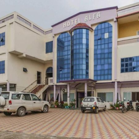 Hotel O Alfa Amb Extérieur photo