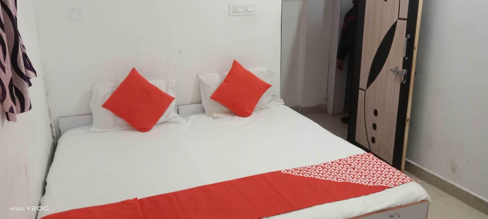 Hotel O Alfa Amb Extérieur photo